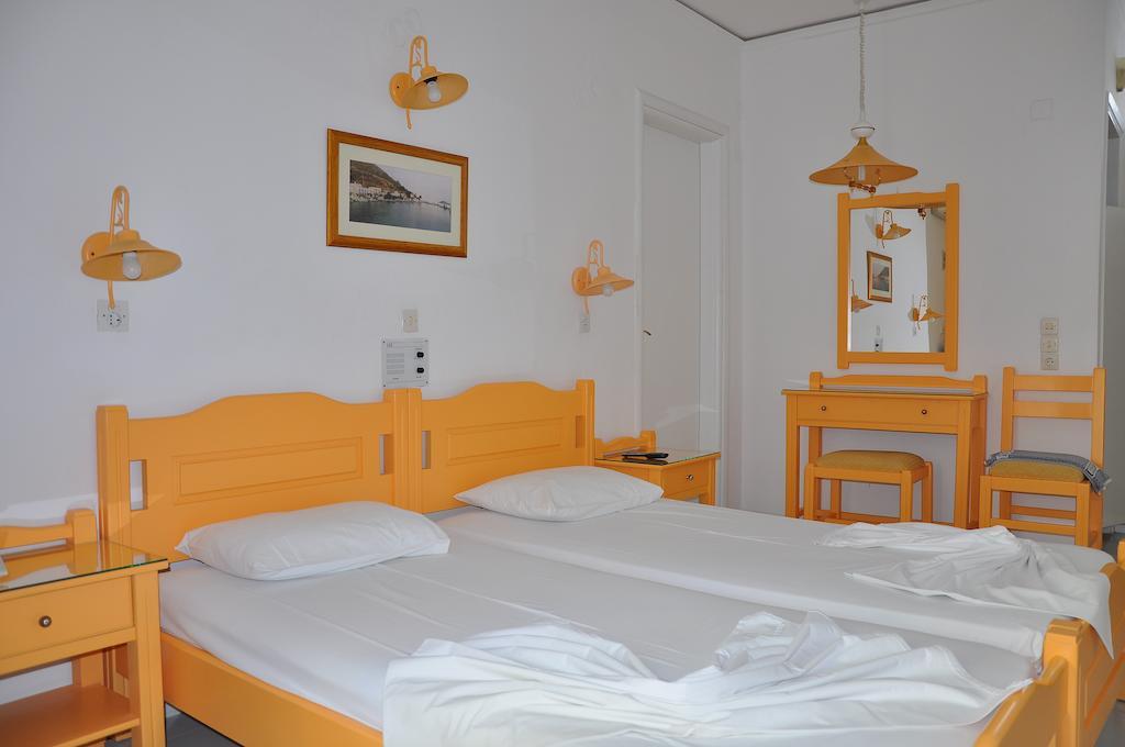 Remezzo Hotel & Studios Pythagoreio  Room photo