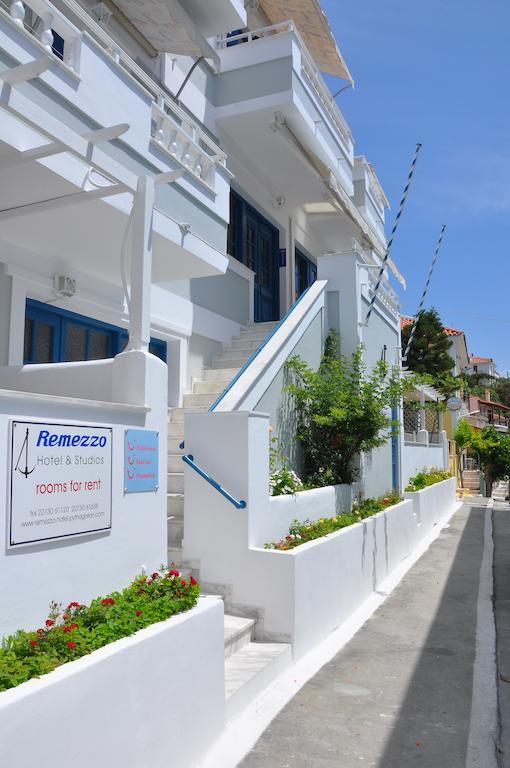 Remezzo Hotel & Studios Pythagoreio  Exterior photo